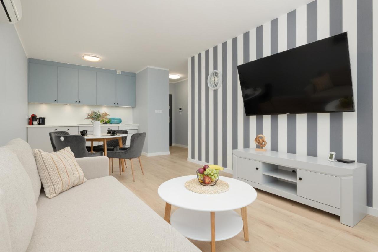 Wellness Resort Apartments Dziwnow Riverfront By Noclegi Renters エクステリア 写真