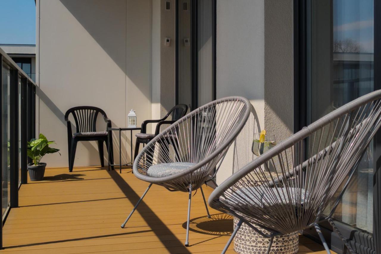 Wellness Resort Apartments Dziwnow Riverfront By Noclegi Renters エクステリア 写真